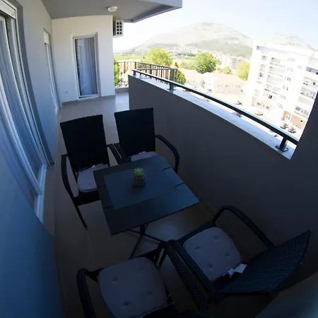 Apartment Sunlight *