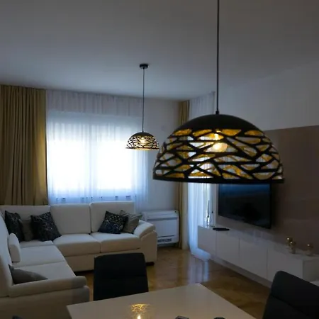 Apartment Sunlight